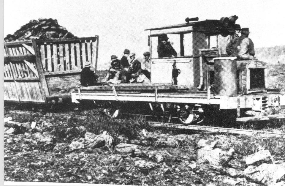 Train used for peat mining